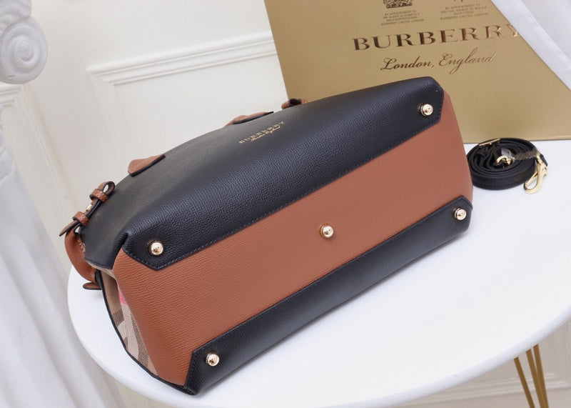 Burberry Bags - Bagsattire   196