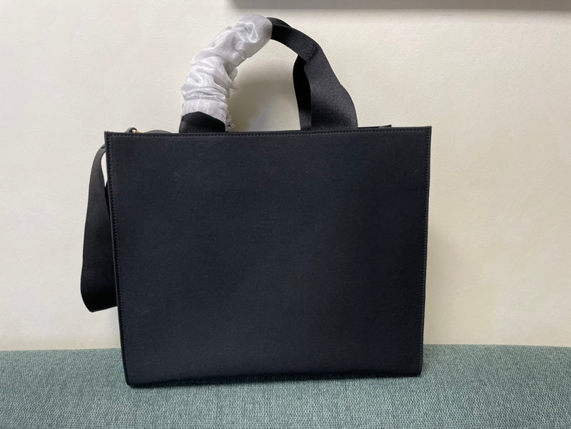 Amelia's Bag Gallery - VAR Bags - 187