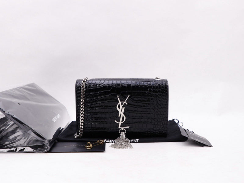 Amelia - YSL Bag - 3784