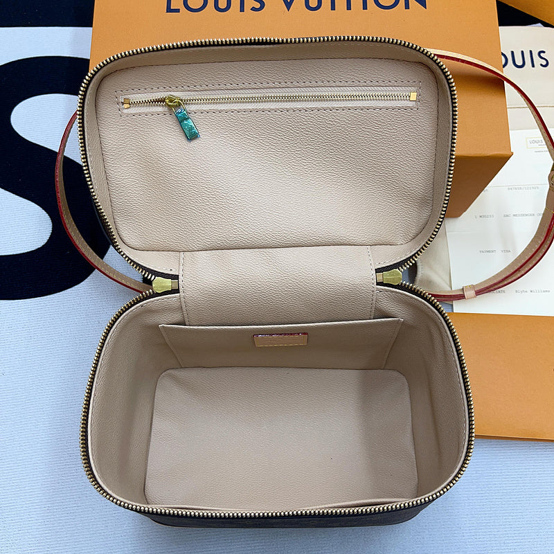 Fan Fashion Lu-Vi bags - 8004
