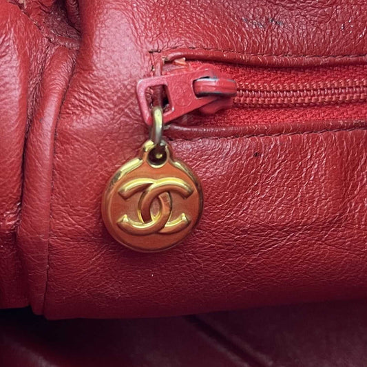 CHANEL   CC Red Lambskin Gold Chain Tassel Camera Bag Crossbody
