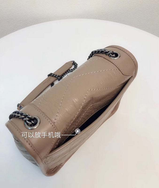 Amelia - YSL Bag - 3837