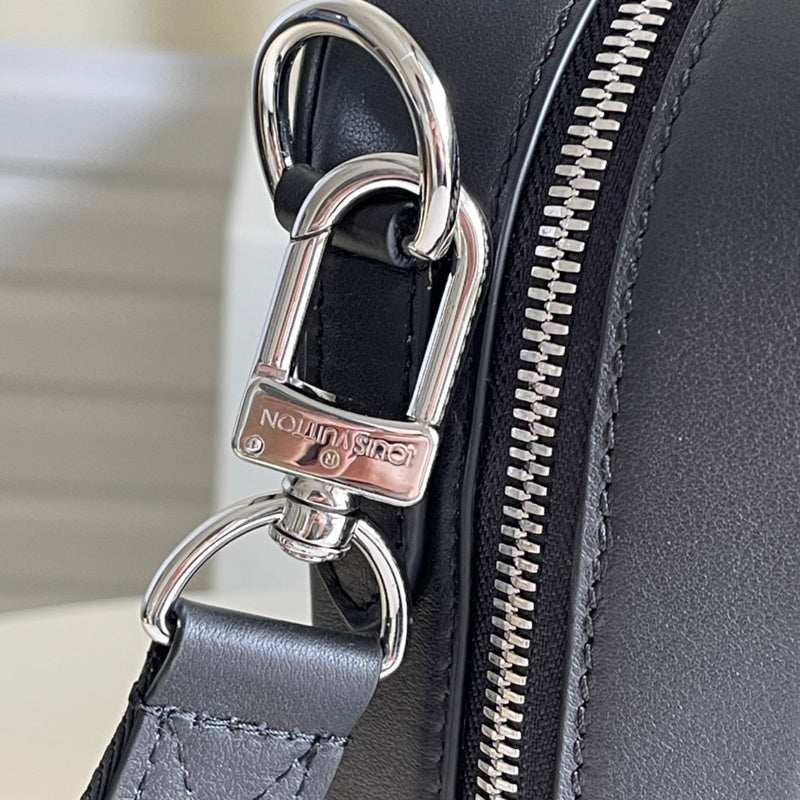 Fan Fashion Lu-Vi bags - 17373