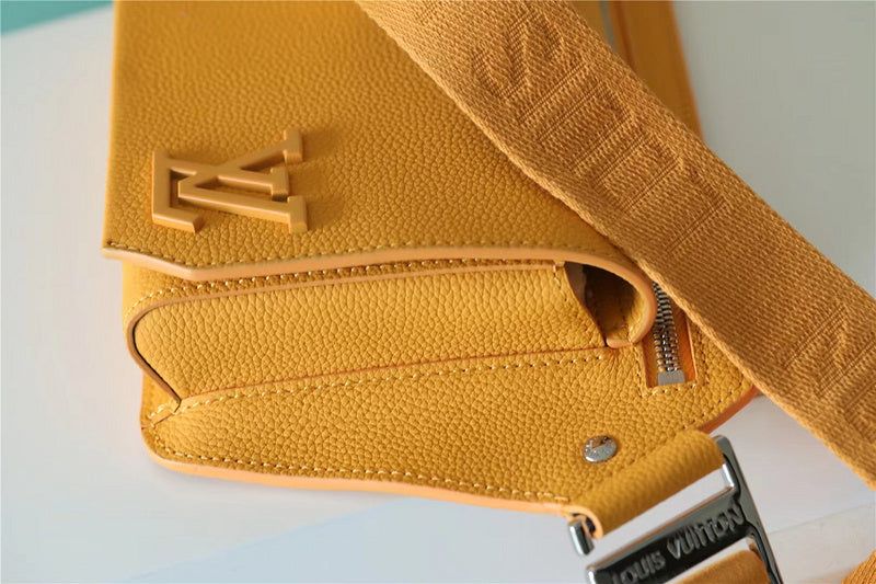Fan Fashion Lu-Vi bags - 9987