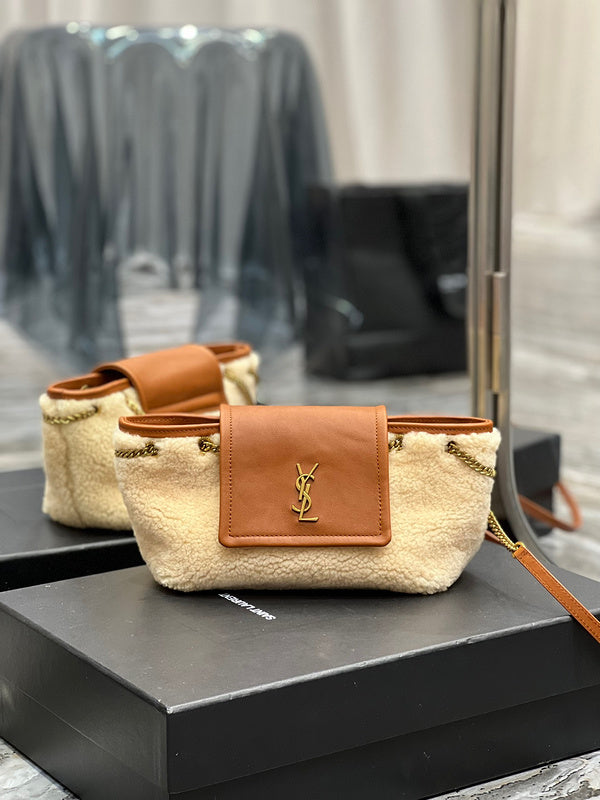 Amelia - YSL Bag - 4224