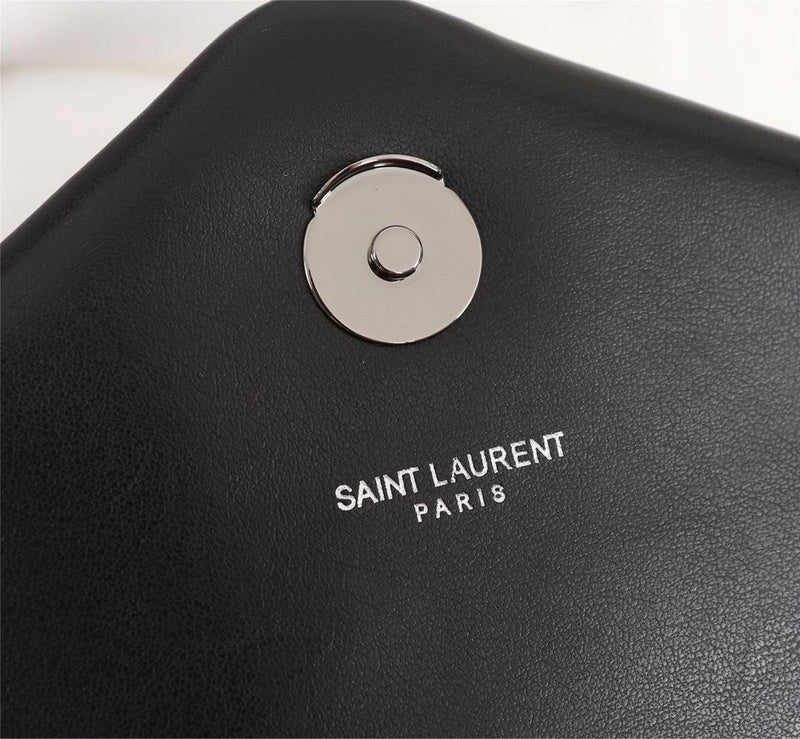 Amelia - YSL Bag - 2868