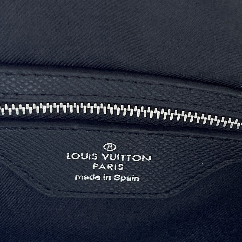 Fan Fashion Lu-Vi bags - 11144