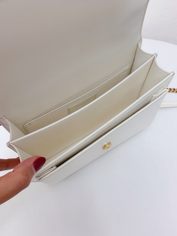 Amelia - YSL Bag - 3827