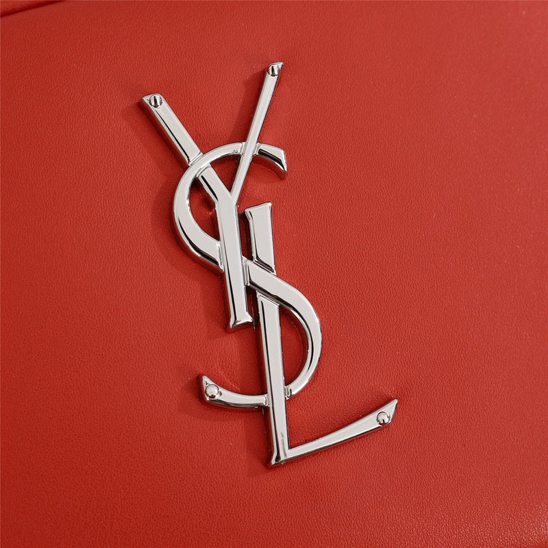 Amelia - YSL Bag - 2555