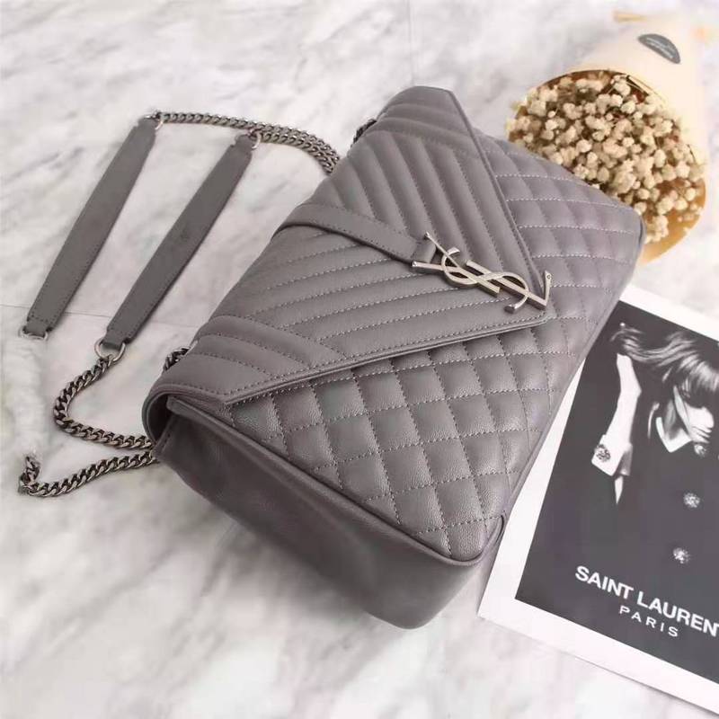 Amelia - YSL Bag - 2810