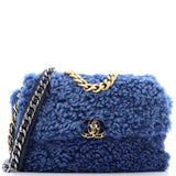 CHANEL 19 Flap Bag Shearling Medium