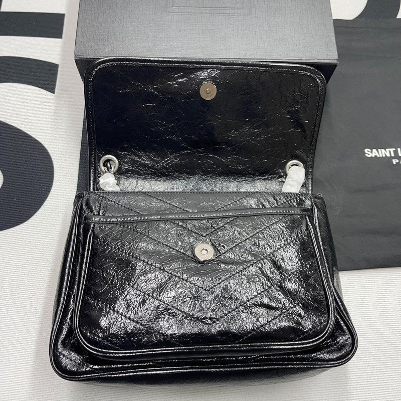 Amelia - YSL Bag - 2240