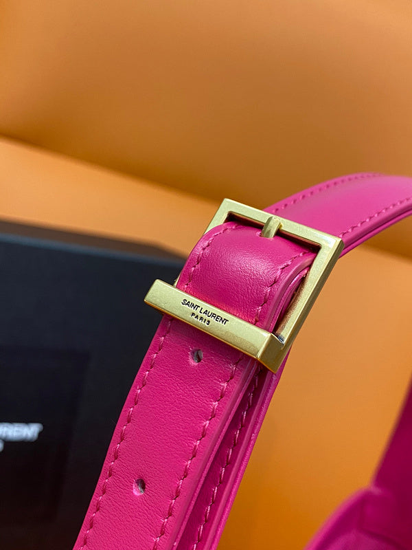 Amelia - YSL Bag - 2007