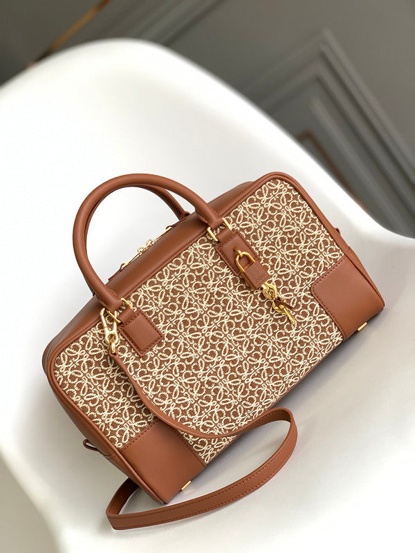 Amelia's Bag Gallery - LWO Bags - 921