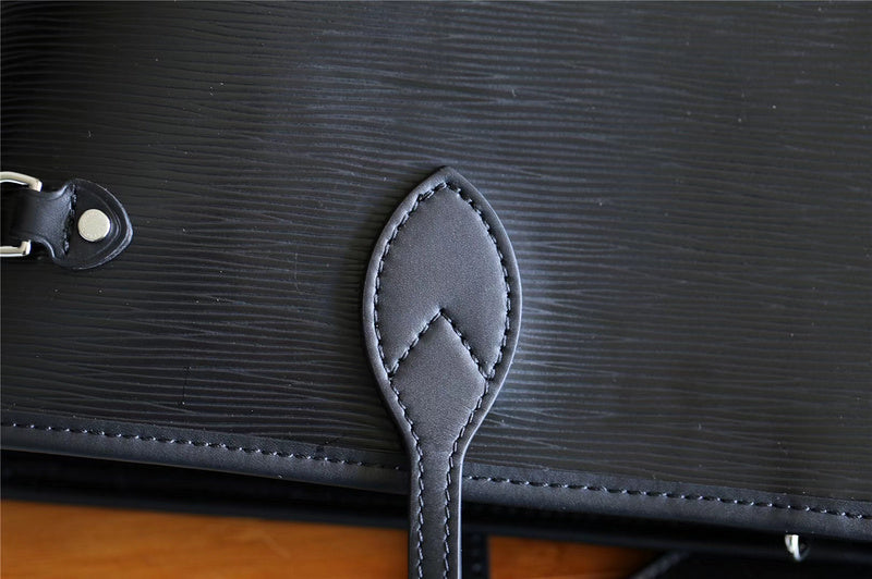 Fan Fashion Lu-Vi bags - 8074