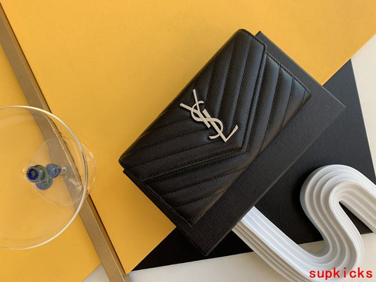 Amelia- - Mix Wallets - 096
