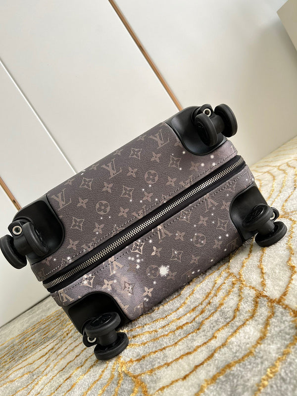 Fan Fashion Lu-Vi bags - 11376