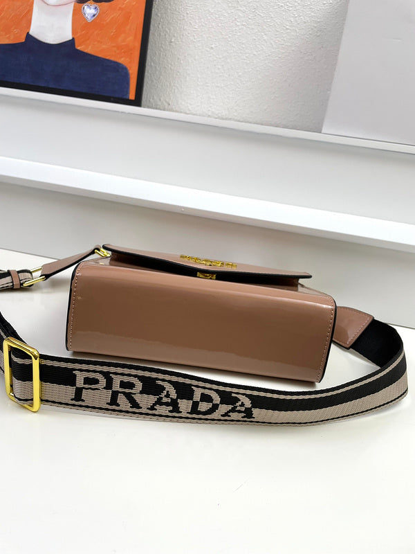 Amelia- PRDA  LUXURY BAGS - 906