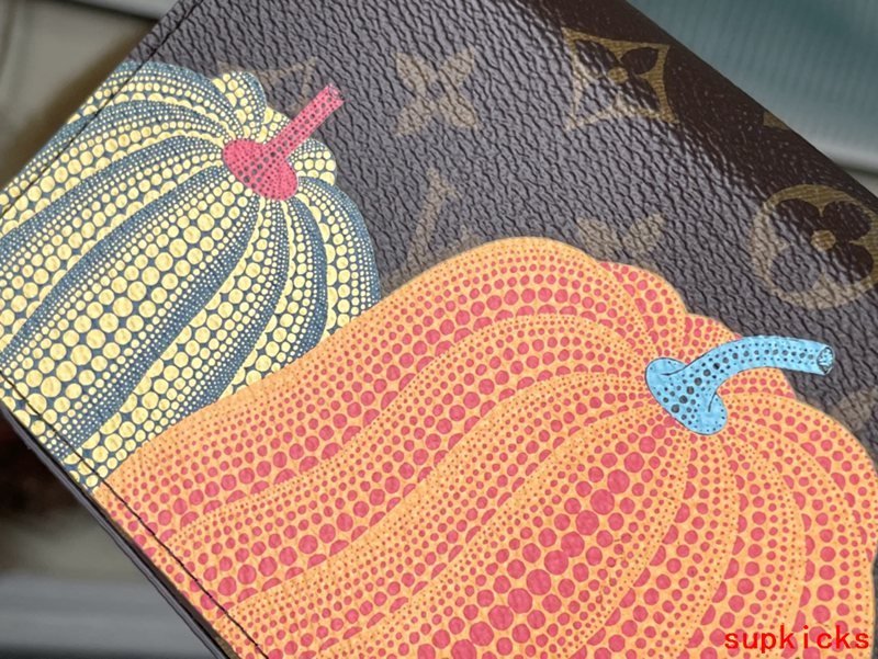Amelia- Mix Wallets - 226
