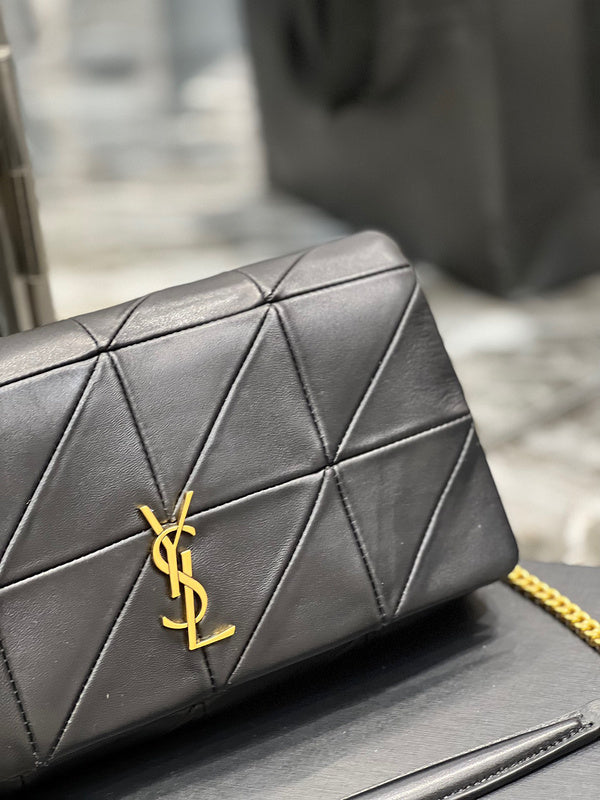 Amelia - YSL Bag - 3677