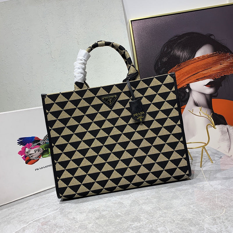 Barnes-Bags - Prada Bags - 785
