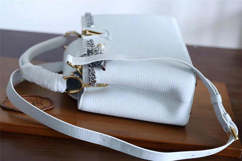 Fan Fashion Lu-Vi bags - 8387