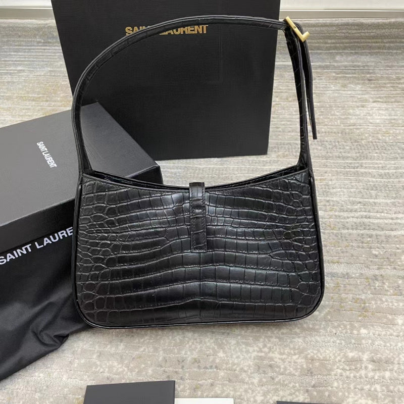 Amelia - YSL Bag - 3804