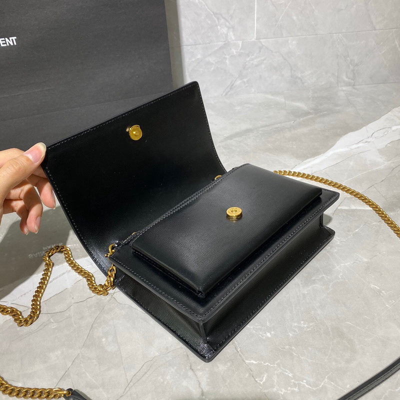 Amelia - YSL Bag - 4062