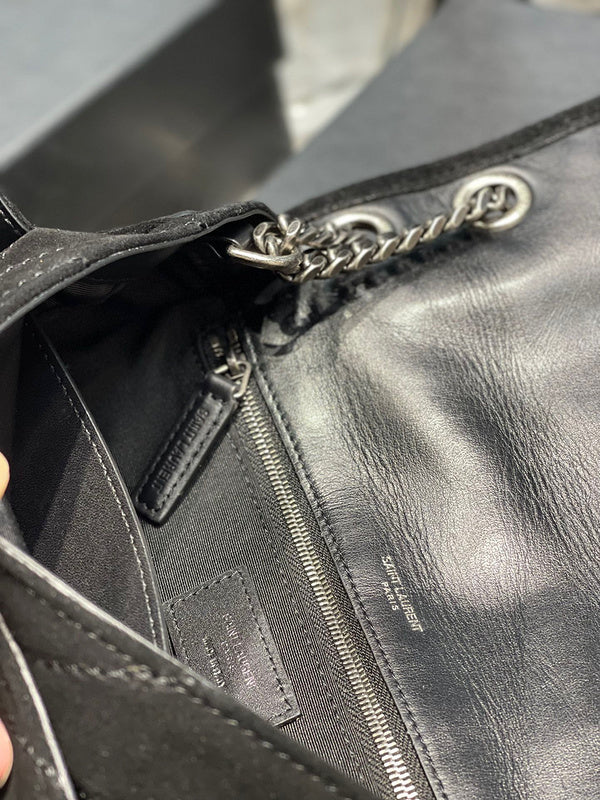 Amelia - YSL Bag - 3900