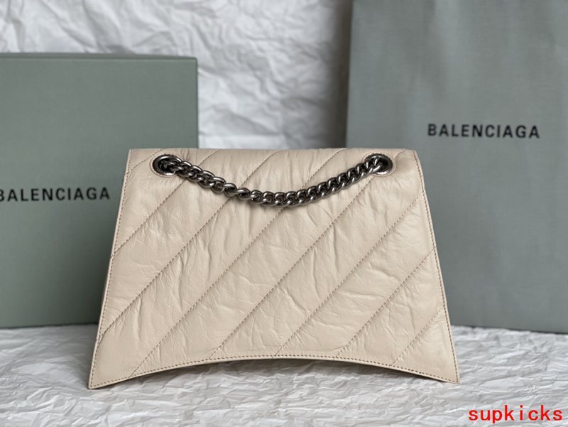 Amelia- BG Hourglass Bags - 001