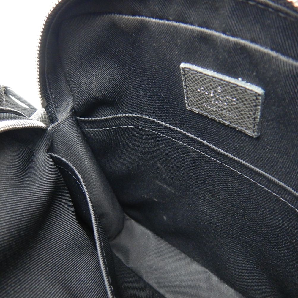 Louis Vuitton Taiga Crossbody Shoulder Bag Noir