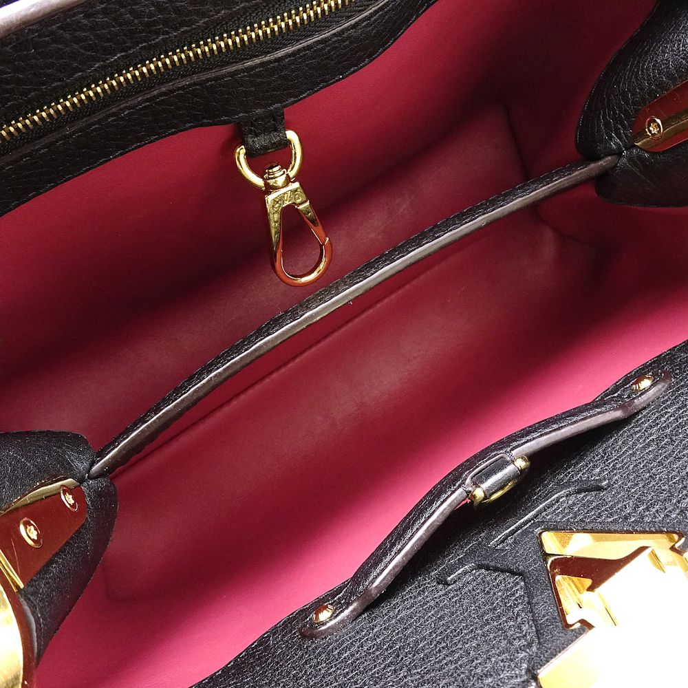 Louis Vuitton Capucines BB Taurillon Leather Noir Black
