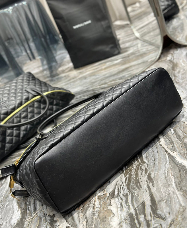 Amelia - YSL Bag - 2508
