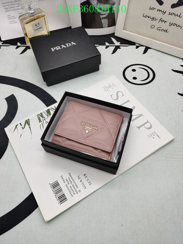 Amelia - PD Wallet - 256