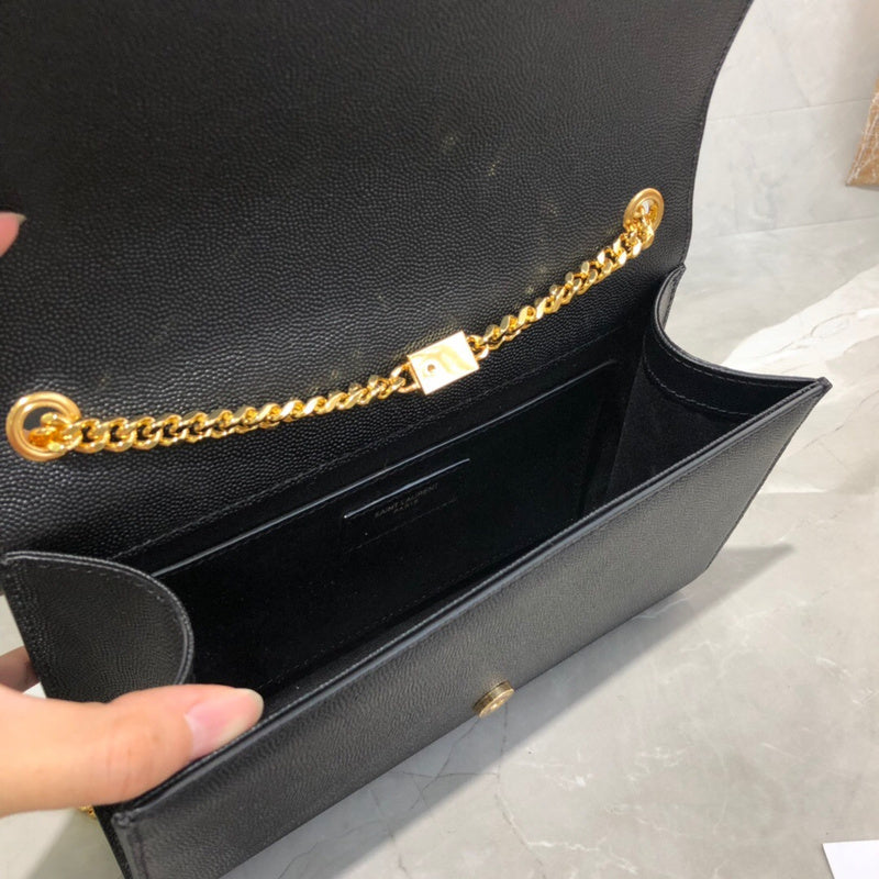 Amelia - YSL Bag - 4015