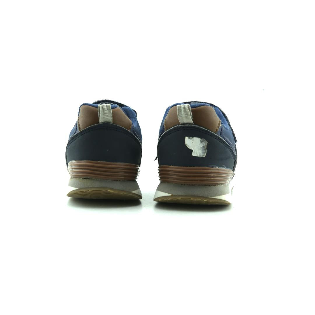 OSHKOSH B'GOSH .