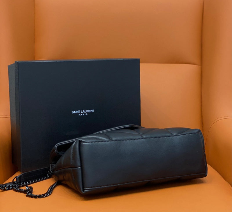 Amelia - YSL Bag - 2102