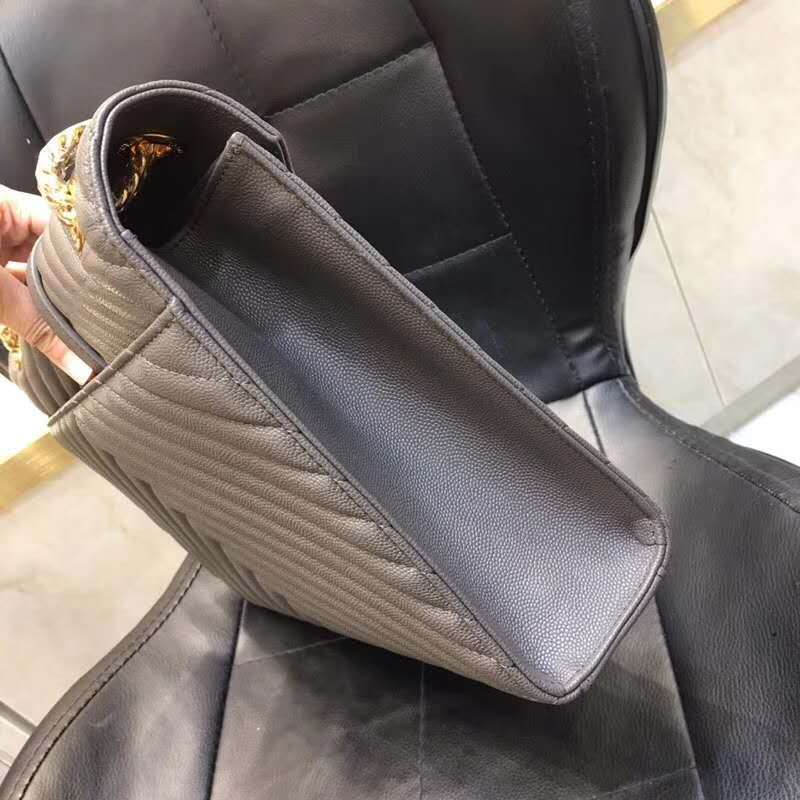 Amelia - YSL Bag - 2771