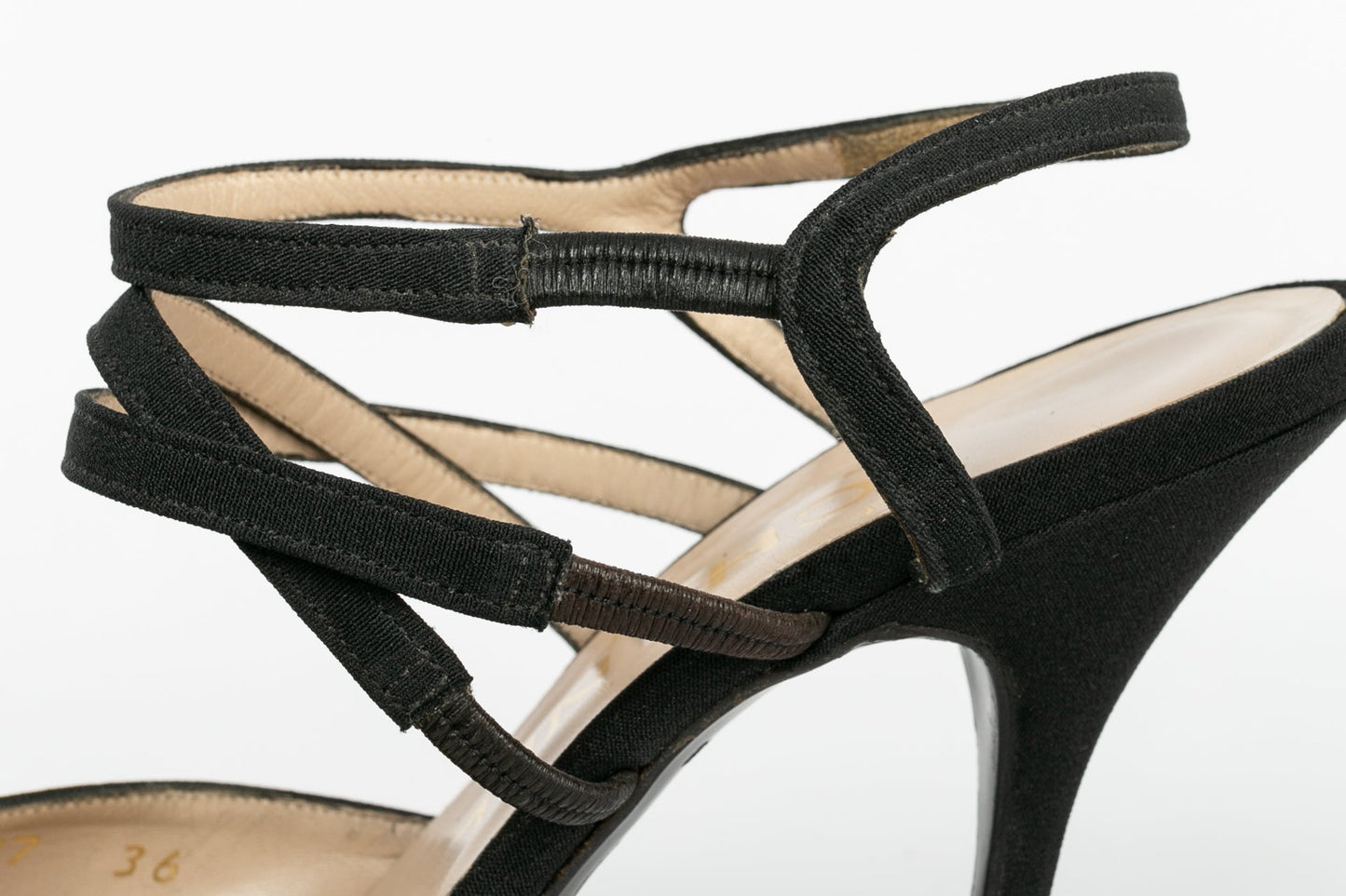 Escarpins noirs Chanel
