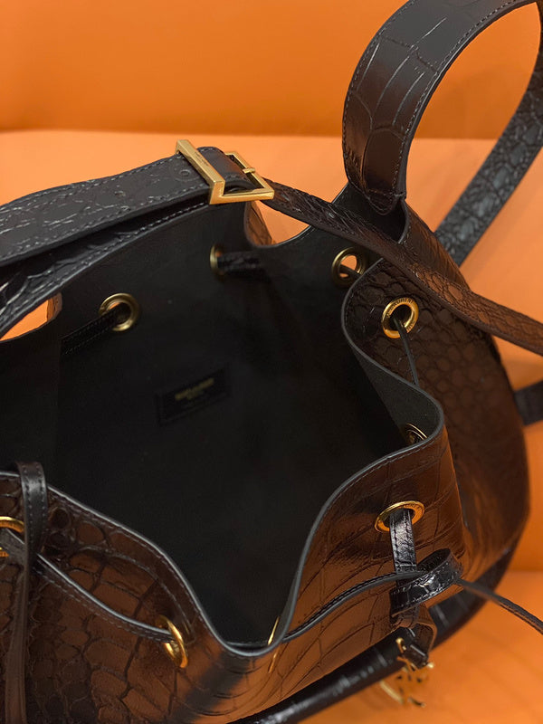 Amelia - YSL Bag - 2049