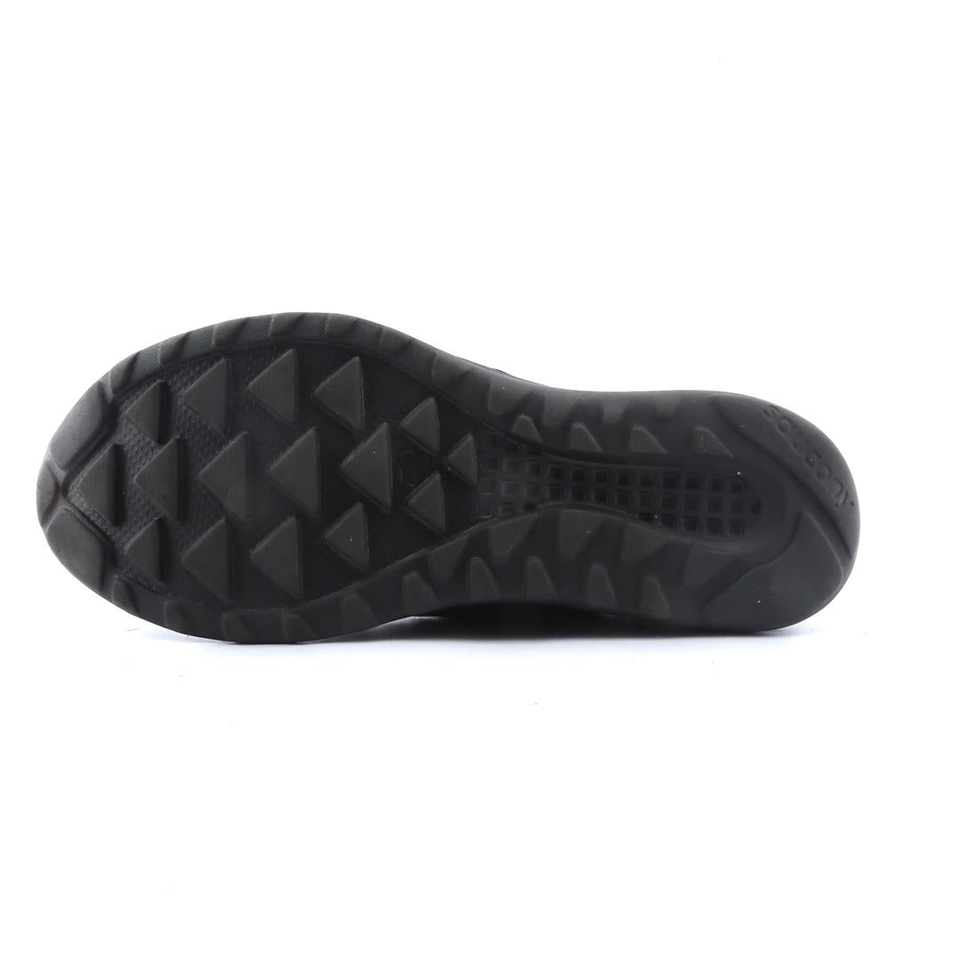 SAUCONY  KINETA RELAY