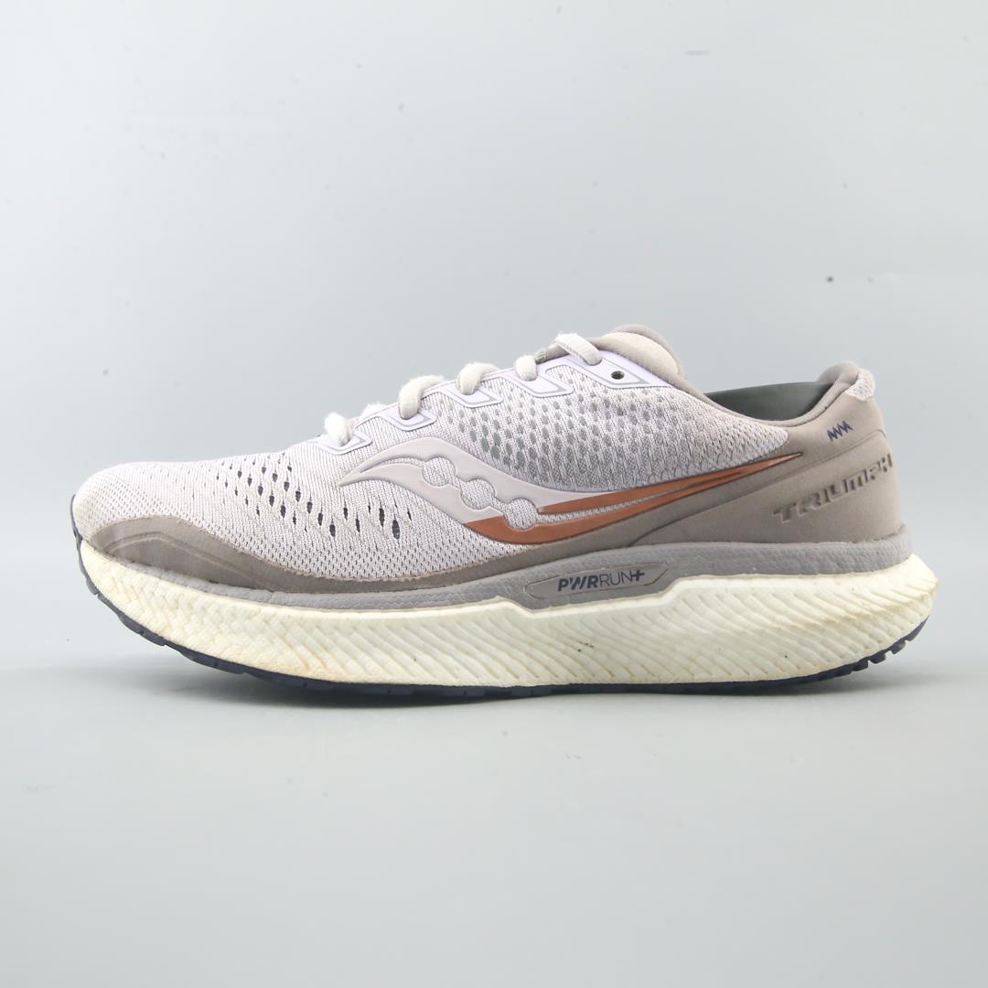 SAUCONY TRIUMPH 18