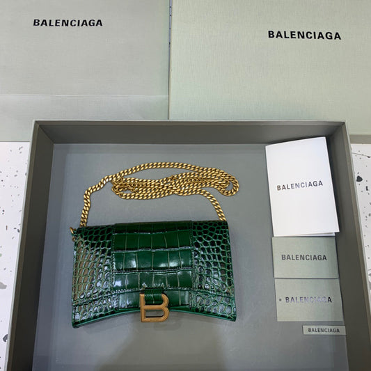 BLN-Ciaga Hourglass Wallet On Chain in Dark Green, For Women,  Bags 7.6in/19Amelia6560501LRGM3011