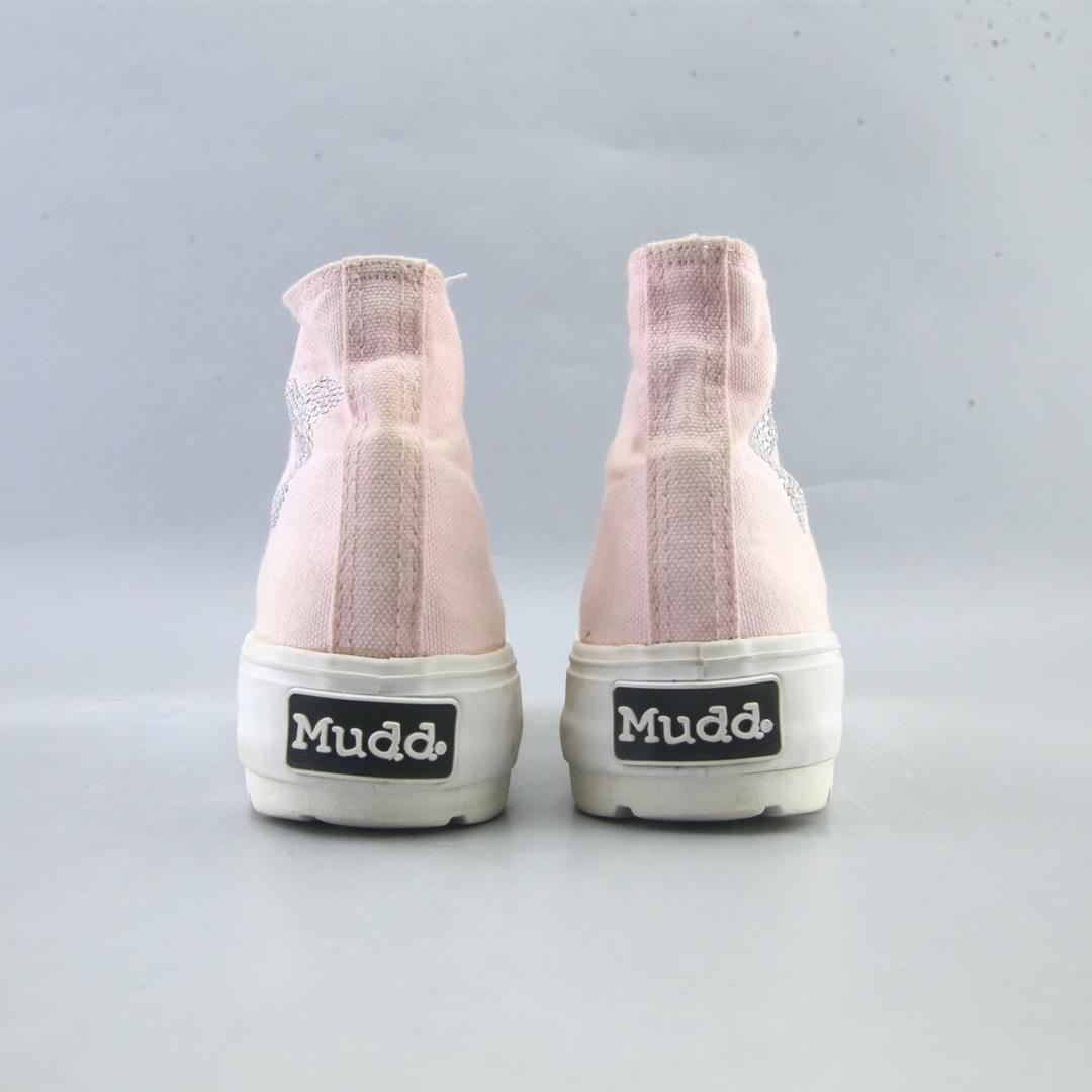 MUDD .