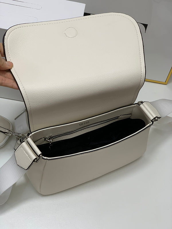 Reeby Bags - Prada Bags - 1015