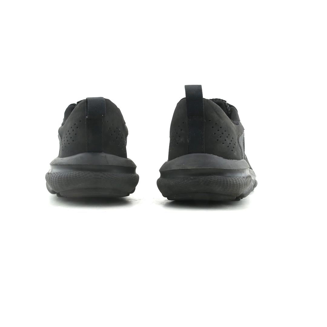 UNDER ARMOUR CHARGED ASSERT 9