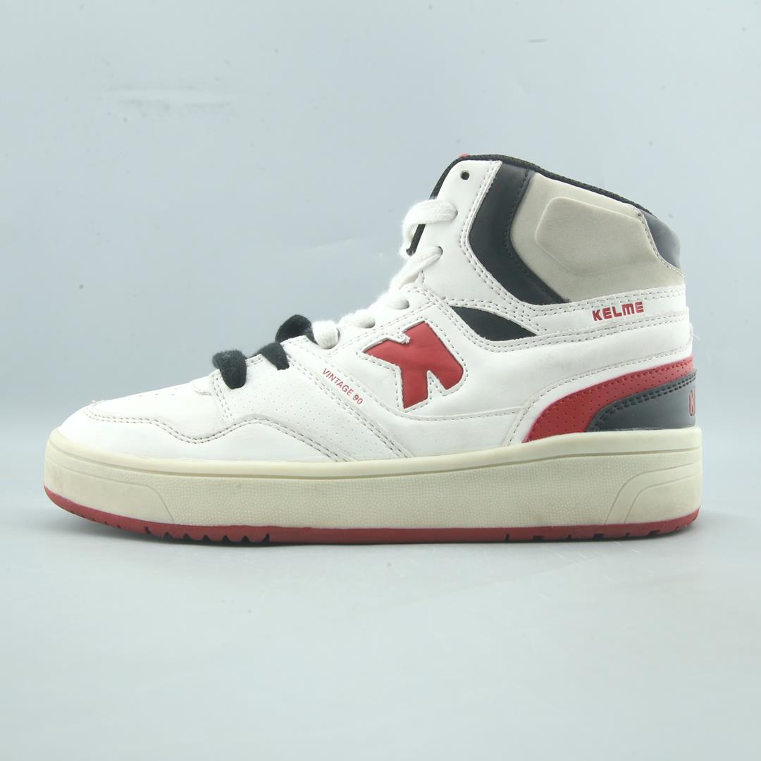 KELME  .