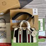 GC 715772 Exquisite PM white black 27CM