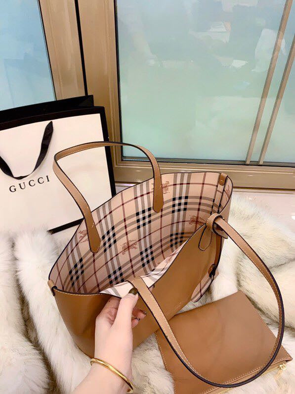 Burberry Bags - Bagsattire   223