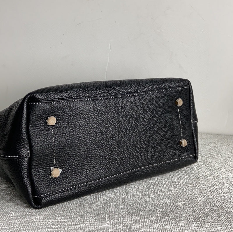 Amelia-i CAH Bags - 241